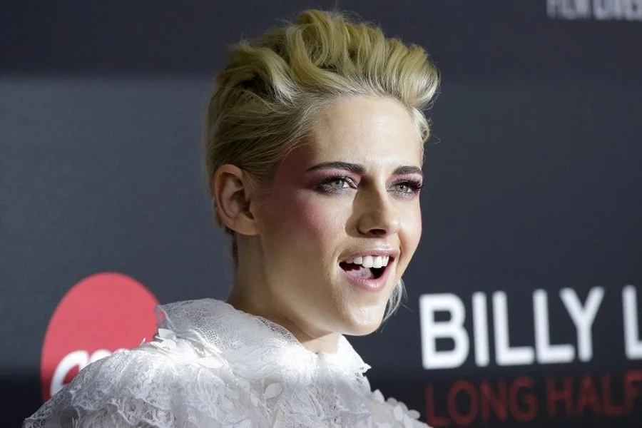 Kristen Stewart Height